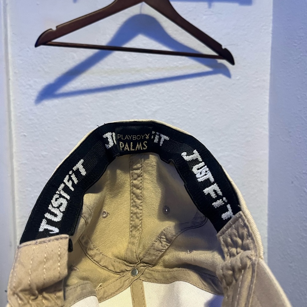 Signed fitted playboy hat